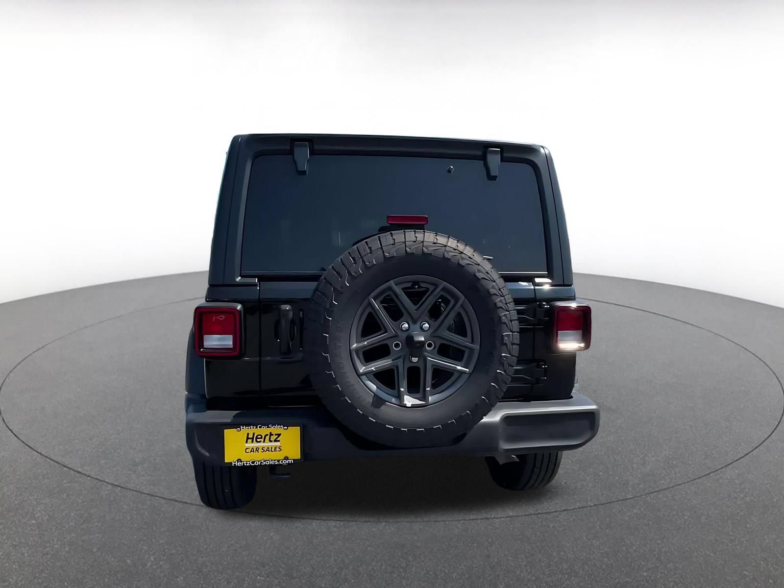 Used 2025 Jeep Wrangler Unlimited Sport AWD/4WD image 11