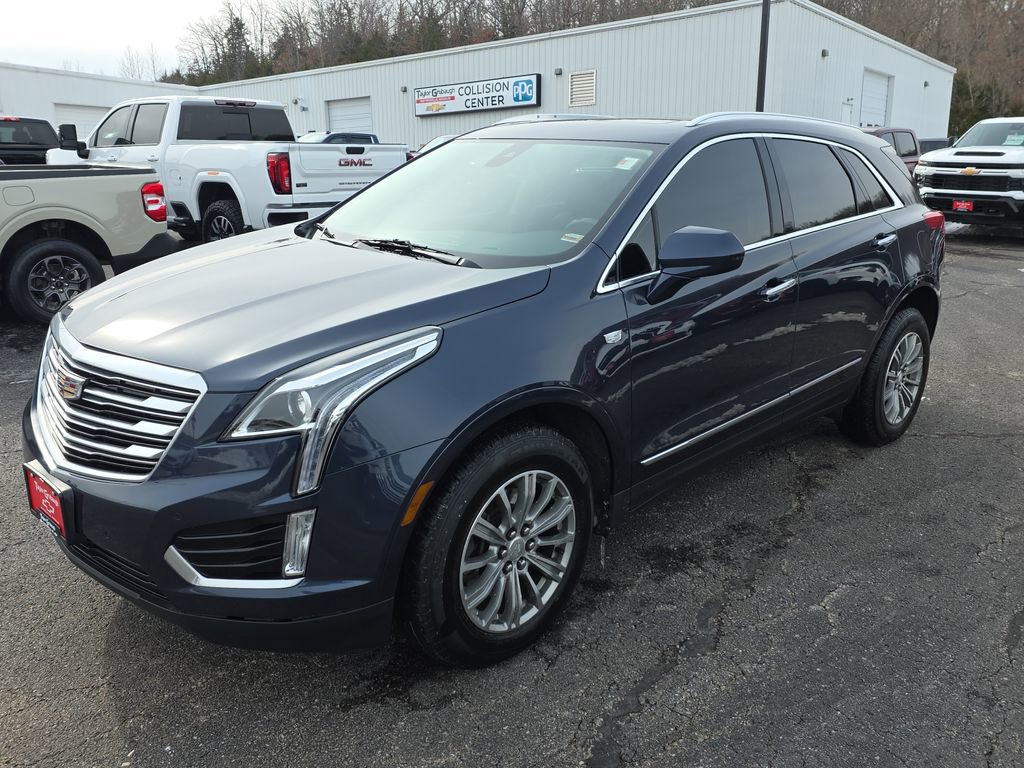 Used 2018 Cadillac XT5 Luxury w/ Driver Awareness Package image 4