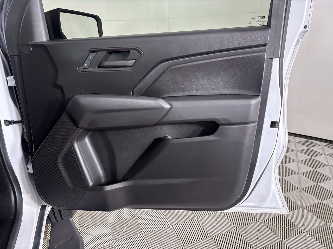 Used 2023 Chevrolet Colorado W/T RWD image 27