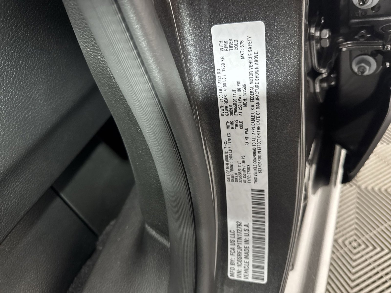 Used 2026 RAM 1500 Laramie image 29