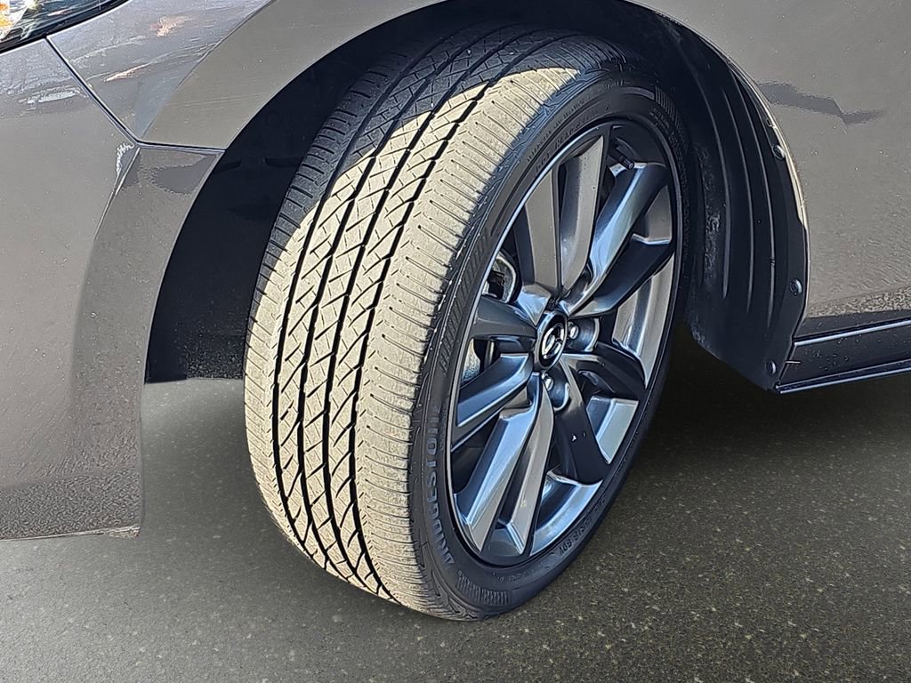 Used 2023 MAZDA MAZDA3 s image 33