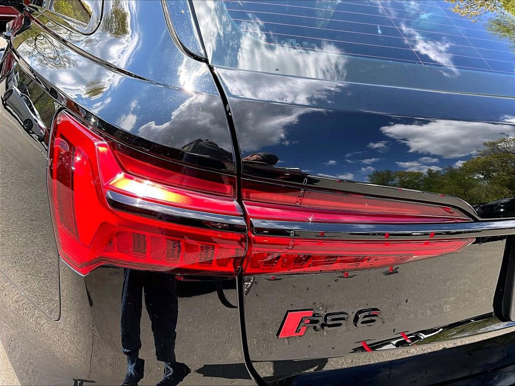Used 2021 Audi RS 6 AWD/4WD image 27