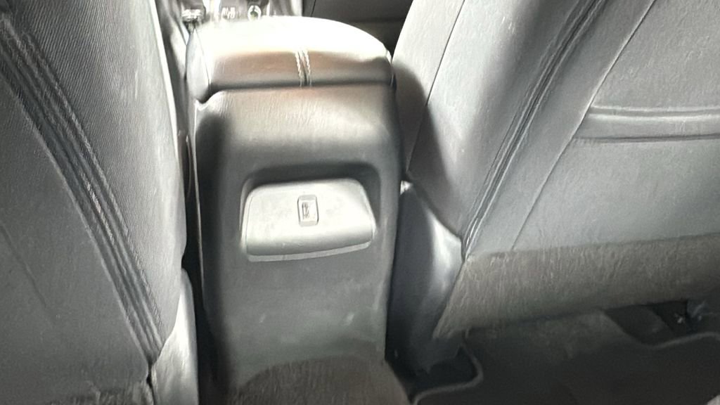 Used 2024 Nissan Sentra SV w/ All-Weather Package FWD image 33