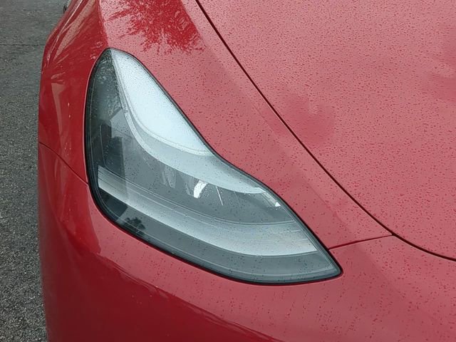 Used 2023 Tesla Model Y Performance AWD/4WD image 10