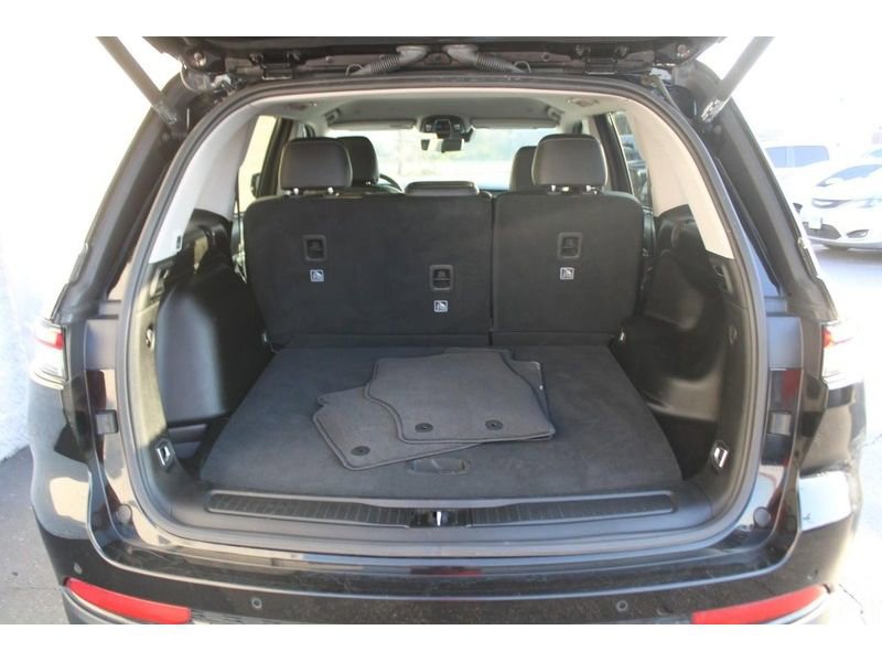 Used 2023 Jeep Grand Cherokee Limited w/ Luxury Tech Group II AWD/4WD image 7