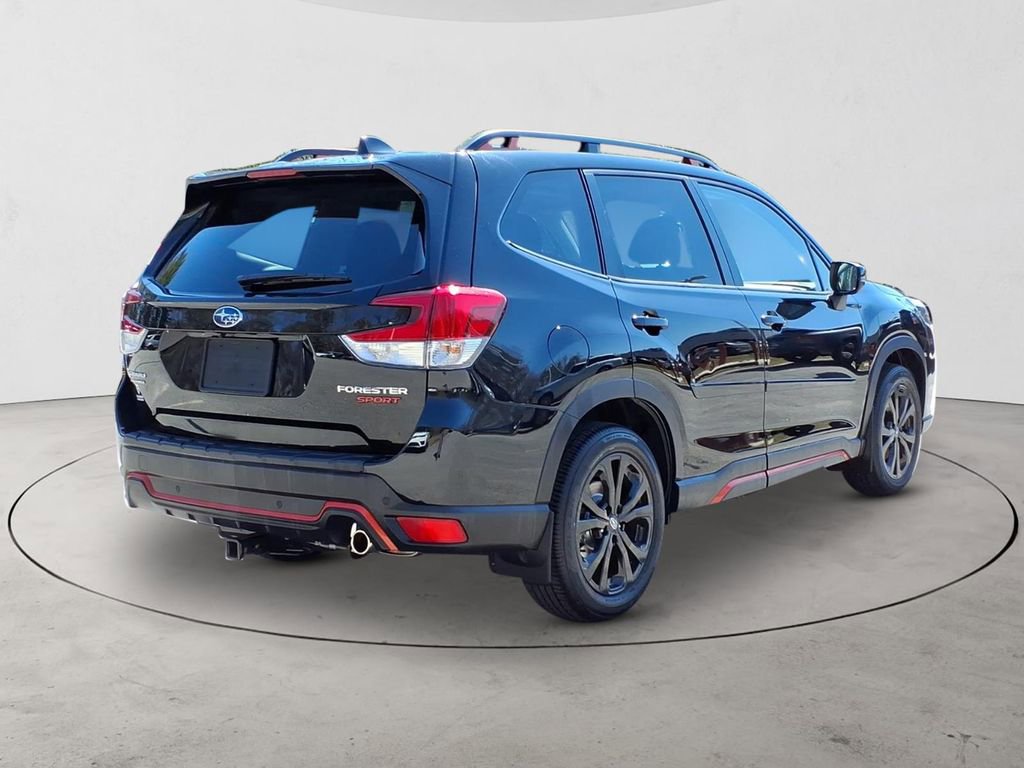Used 2023 Subaru Forester Sport image 5