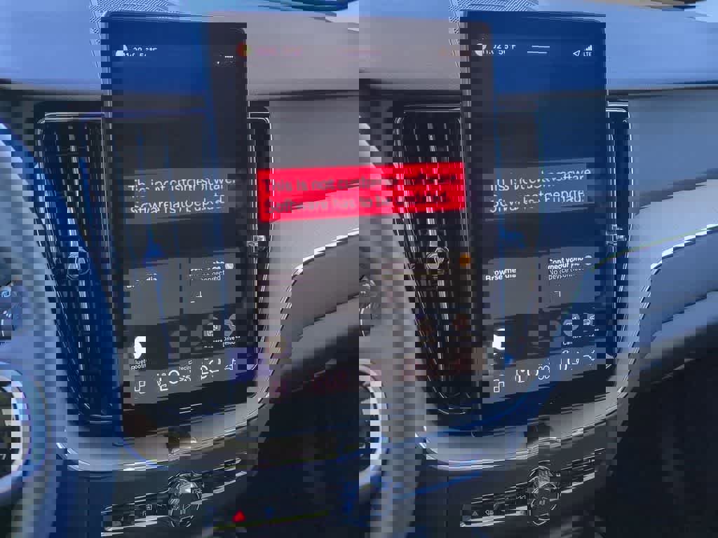 New 2026 Volvo XC60 B5 Plus w/ Protection Package Premier image 28