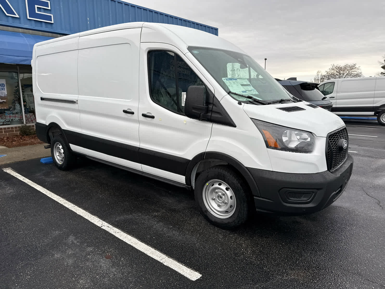 Used 2025 Ford Transit 350 148 High Roof Extended w/ Load Area Protection Package image 2