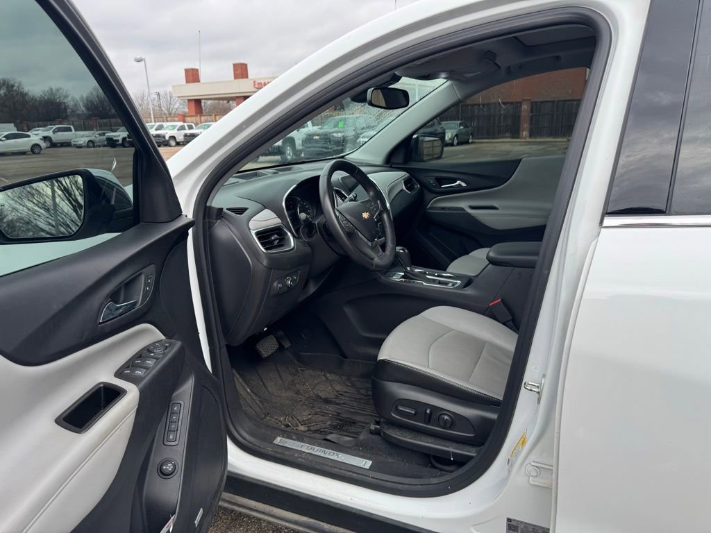 Used 2020 Chevrolet Equinox Premier image 11