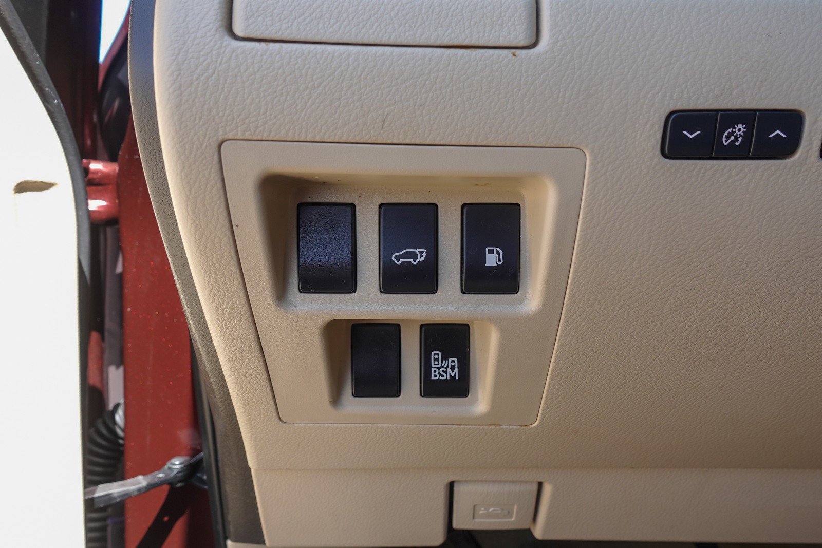 Used 2013 Lexus RX 450h FWD w/ Navigation Pkg image 12