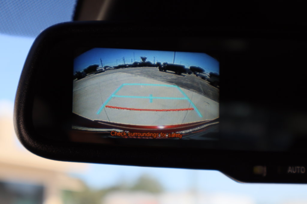 Used 2018 Toyota C-HR XLE FWD image 14