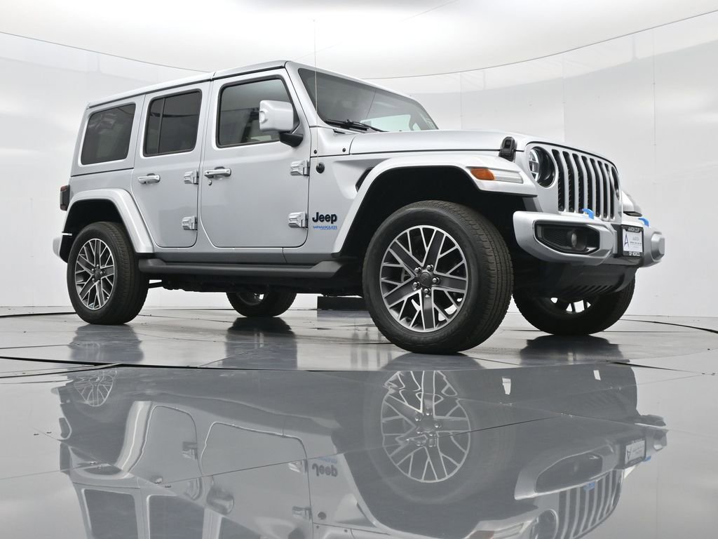 Used 2022 Jeep Wrangler Unlimited Sahara image 50