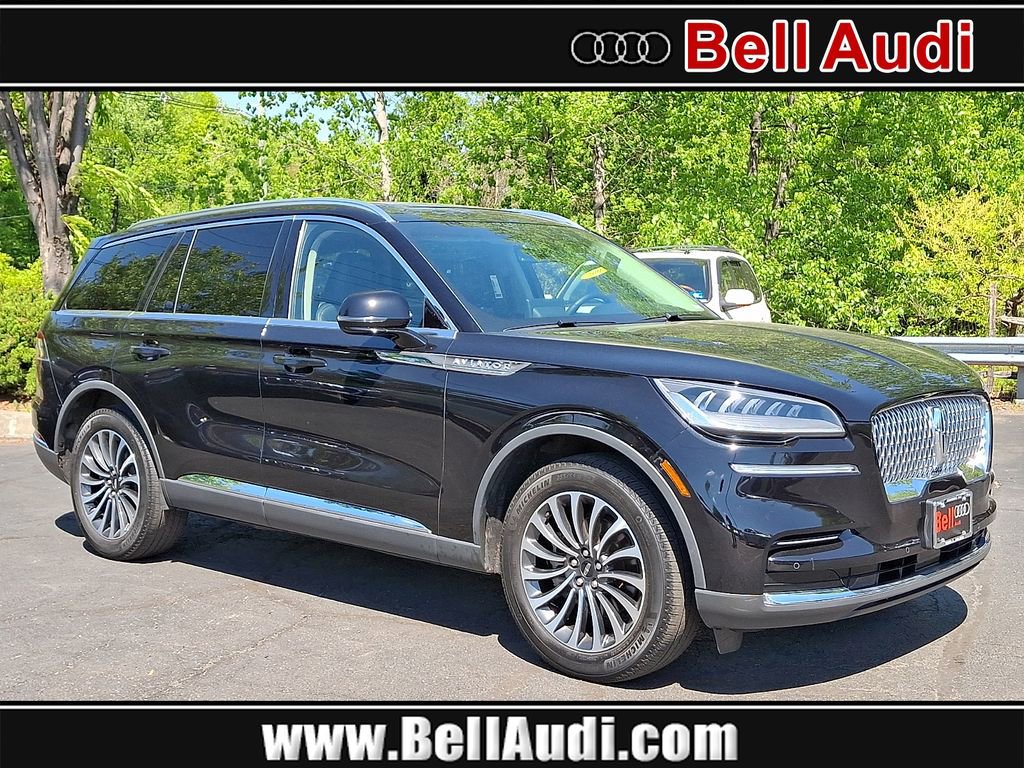 Used 2023 Lincoln Aviator AWD w/ Premium Package image 1