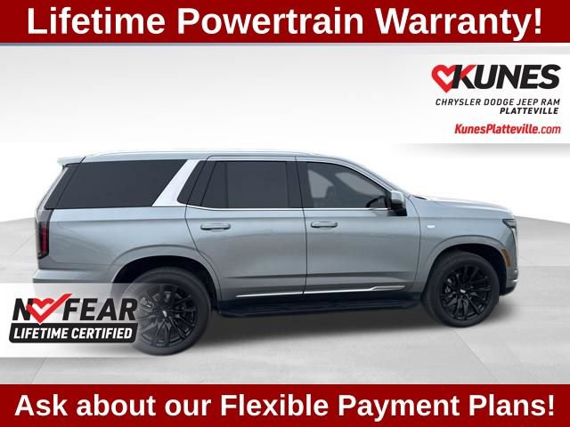 Used 2025 Cadillac Escalade Premium Luxury AWD/4WD image 12