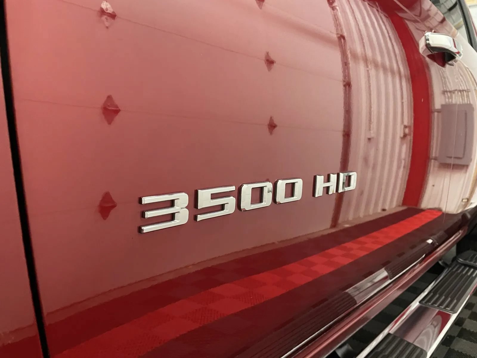 Used 2020 Chevrolet Silverado 3500 High Country w/ Z71 Off-Road Package AWD/4WD image 11