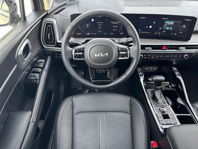 Certified 2025 Kia Sorento SX image 20