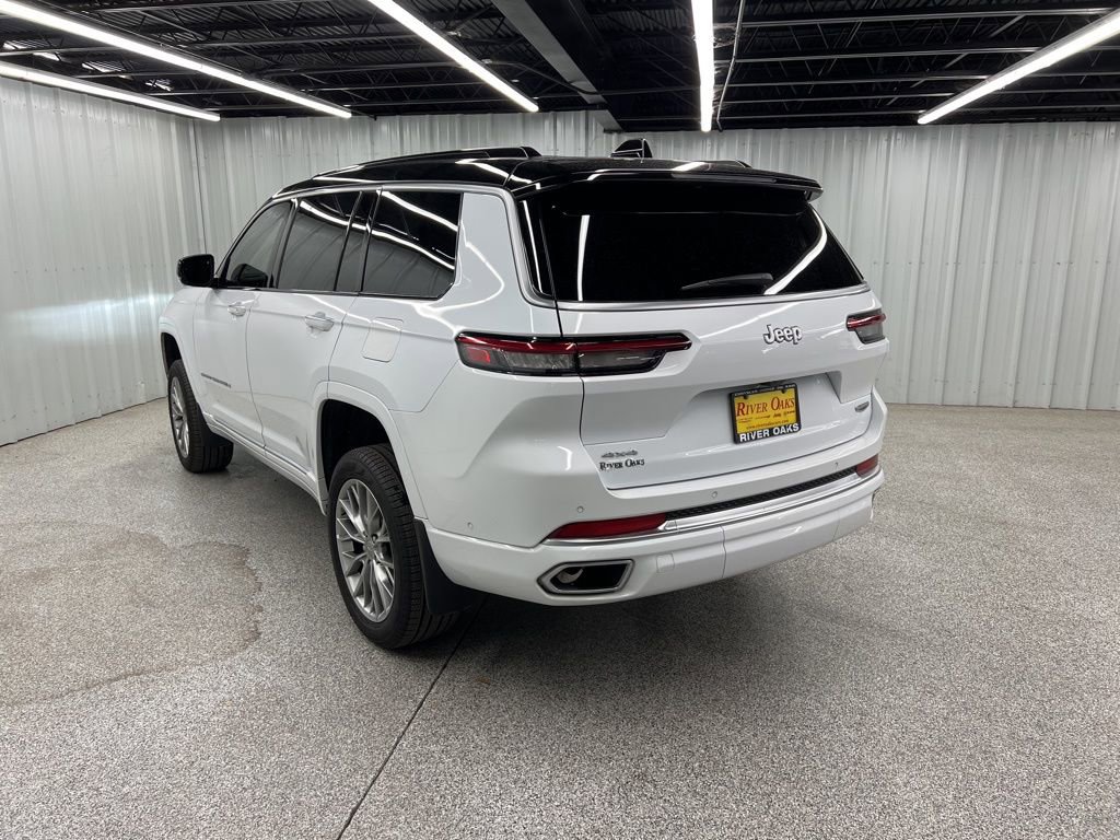 Used 2025 Jeep Grand Cherokee L Summit w/ MOPAR Finishing Package image 4