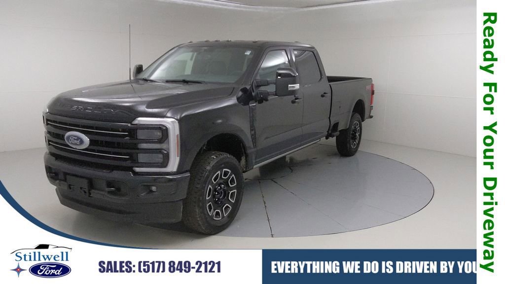 New 2025 Ford F350 Platinum w/ FX4 Off-Road Package