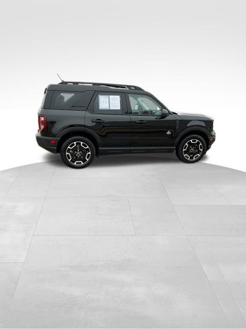 Used 2024 Ford Bronco Sport Outer Banks w/ Tech Package image 5