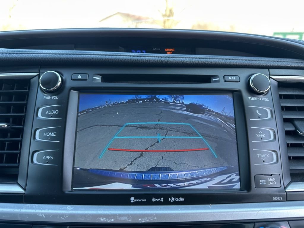 Used 2017 Toyota Highlander XLE image 44