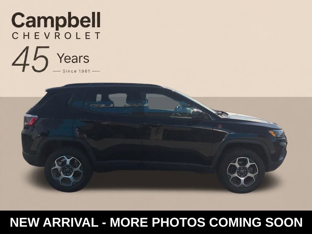 Used 2022 Jeep Compass Trailhawk w/ Trailhawk Convenience Group AWD/4WD image 6