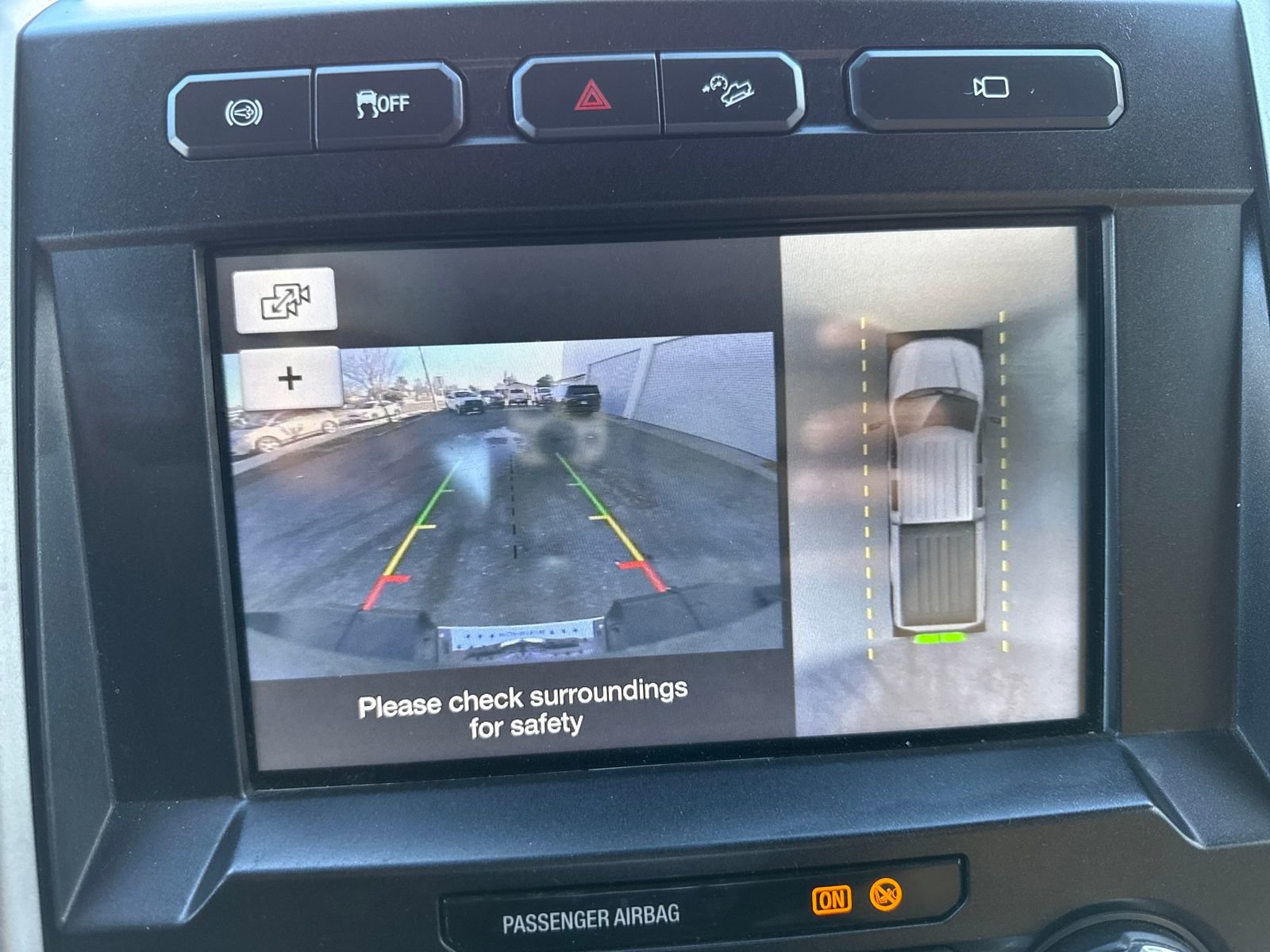 Used 2017 Ford F350 Lariat w/ Lariat Value Package image 20