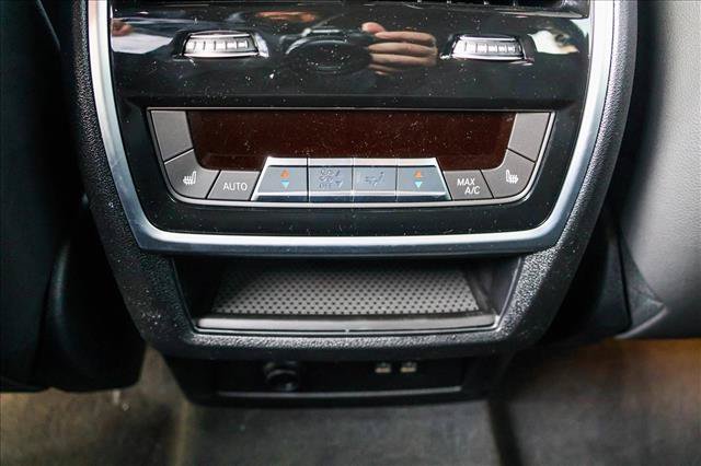 Used 2026 BMW X5 xDrive40i w/ M Sport Package AWD/4WD image 20
