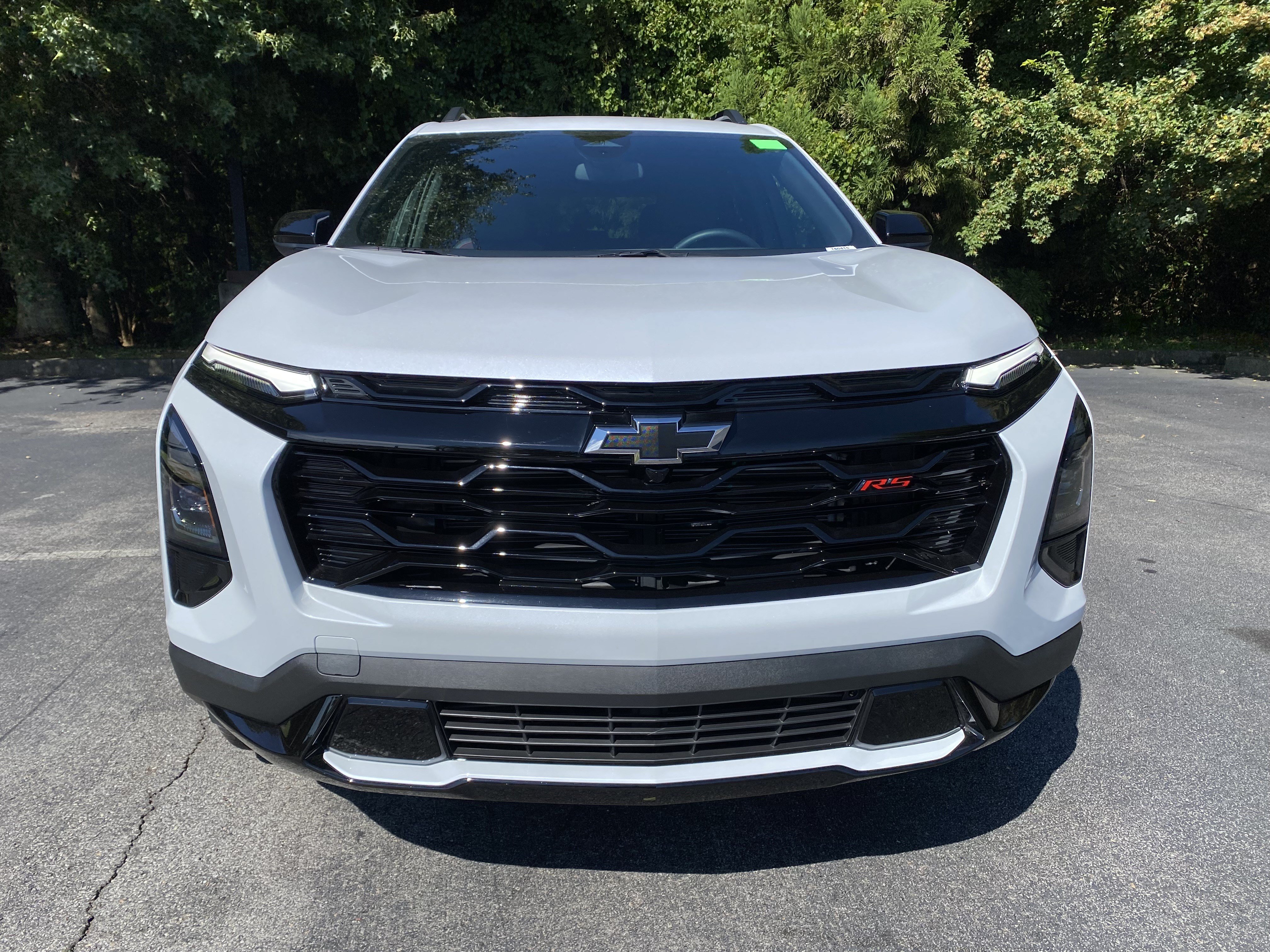 Used 2026 Chevrolet Equinox RS FWD image 3