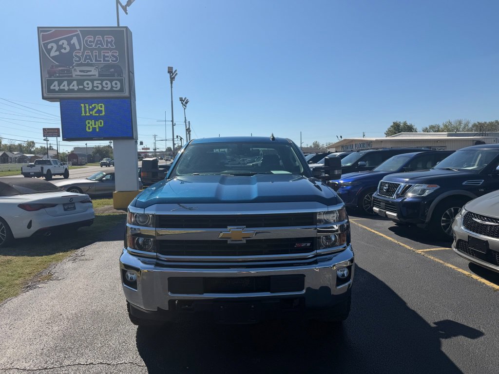 Used 2015 Chevrolet Silverado 2500 LT w/ LT Convenience Package AWD/4WD image 8