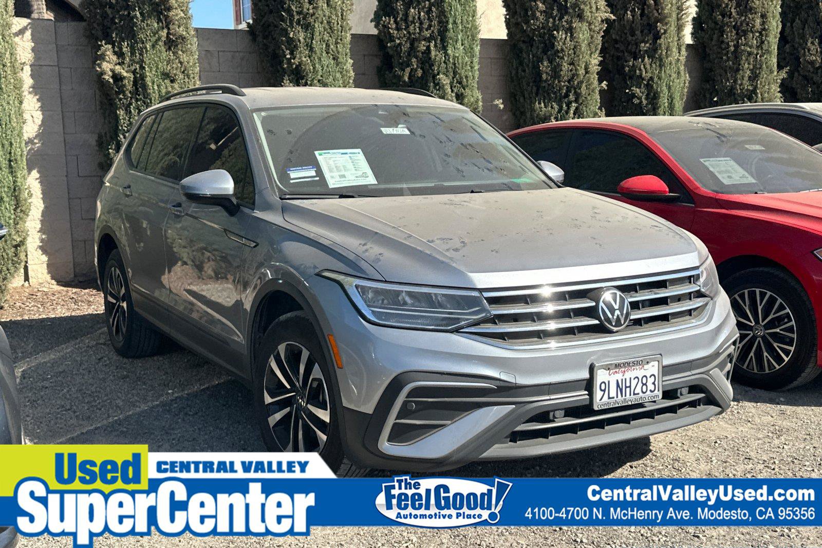 Used 2024 Volkswagen Tiguan S FWD image 1