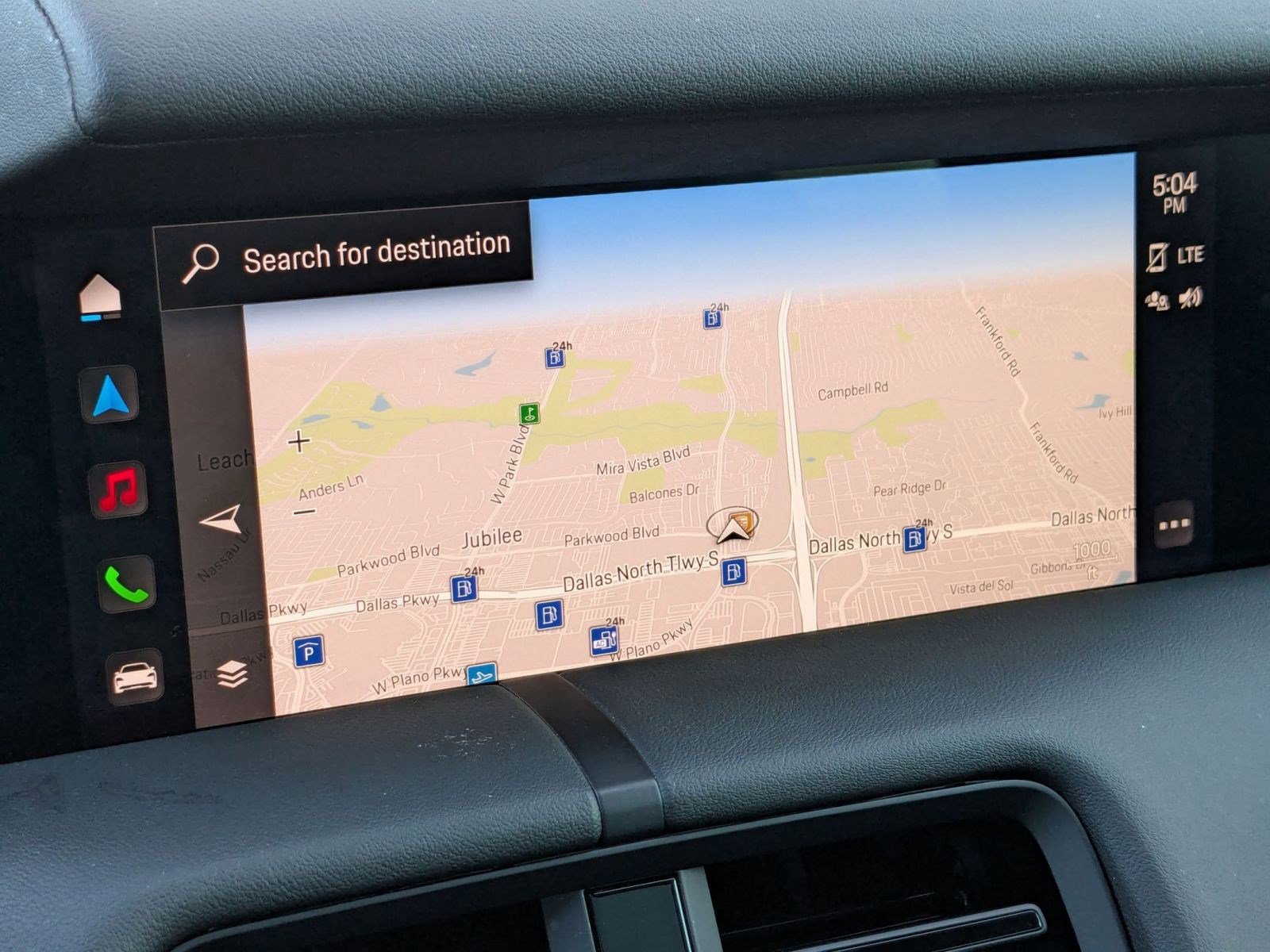 Certified 2021 Porsche Taycan image 18