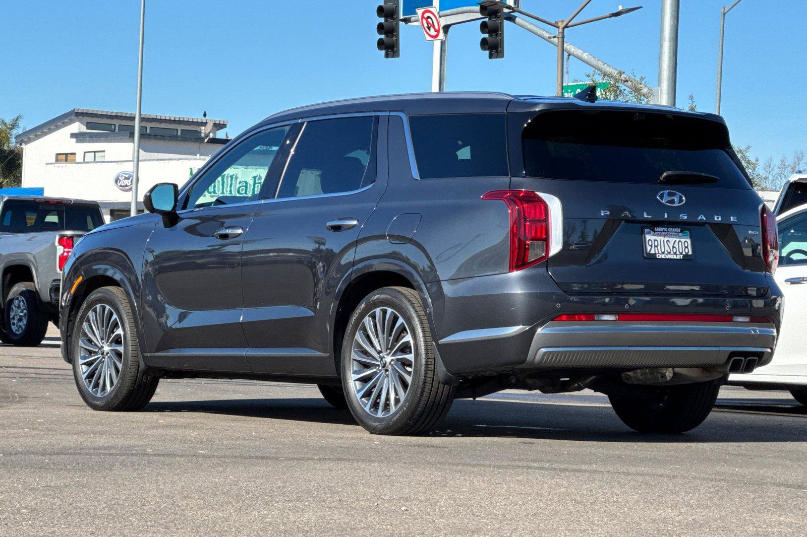 Used 2025 Hyundai Palisade Calligraphy image 8