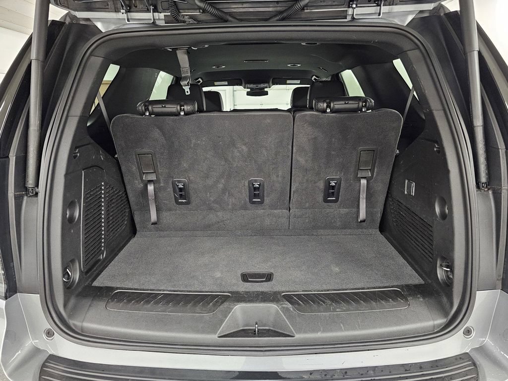 Used 2025 Chevrolet Tahoe LT AWD/4WD image 29