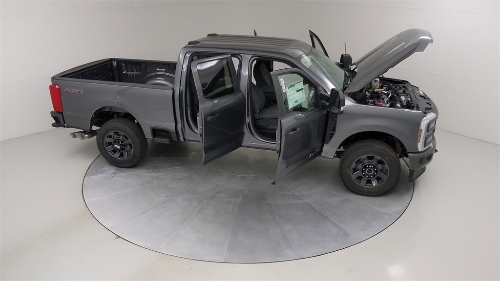 New 2026 Ford F250 XL image 50