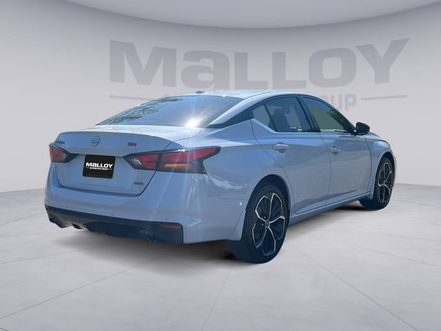 Used 2024 Nissan Altima 2.5 SR AWD/4WD image 5