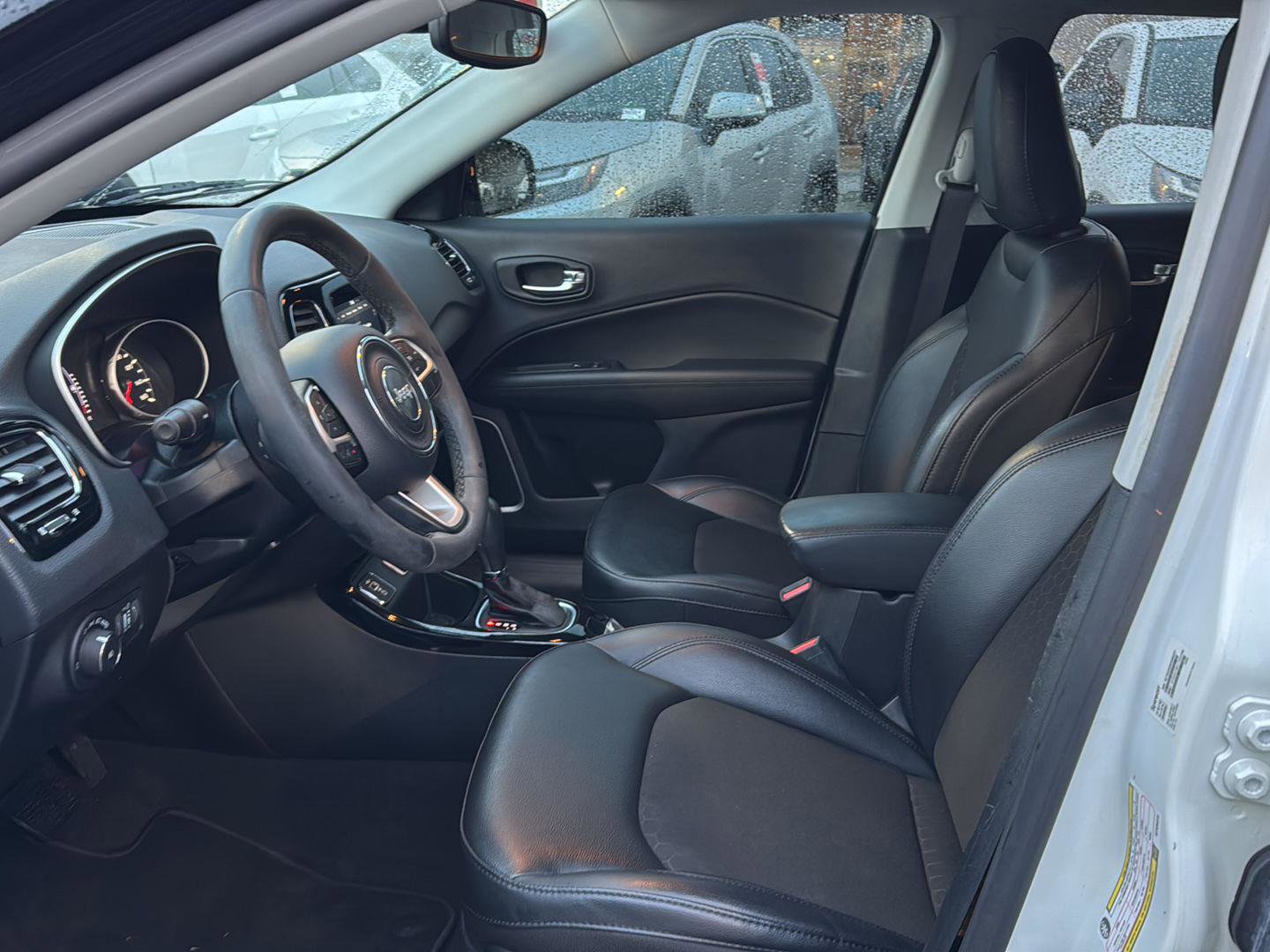 Used 2021 Jeep Compass Latitude image 8