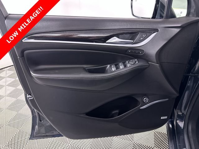 Used 2021 Buick Enclave Avenir image 23