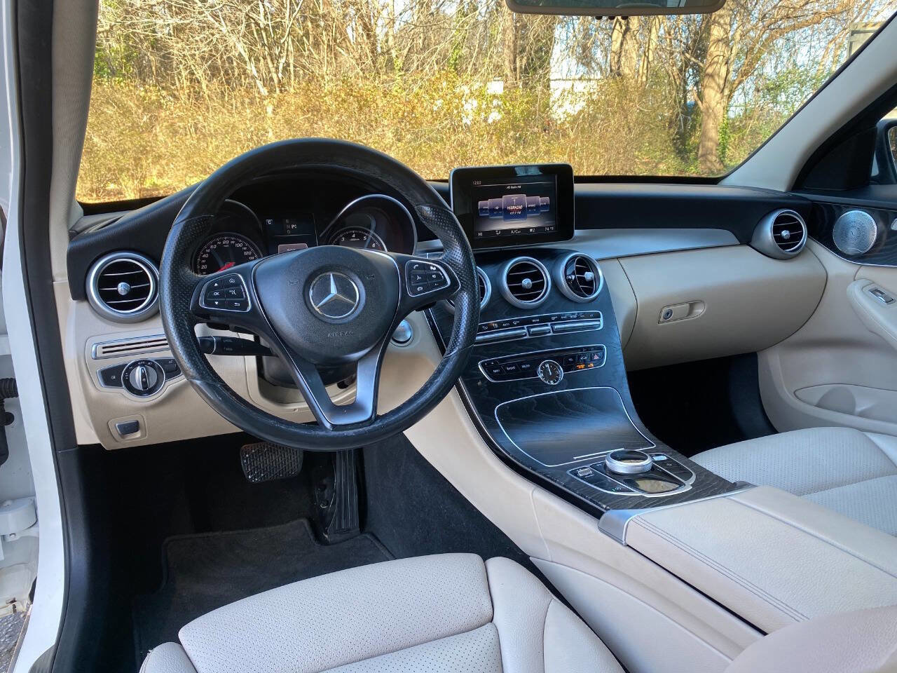 Used 2017 Mercedes-Benz C 300 4MATIC Sedan image 45