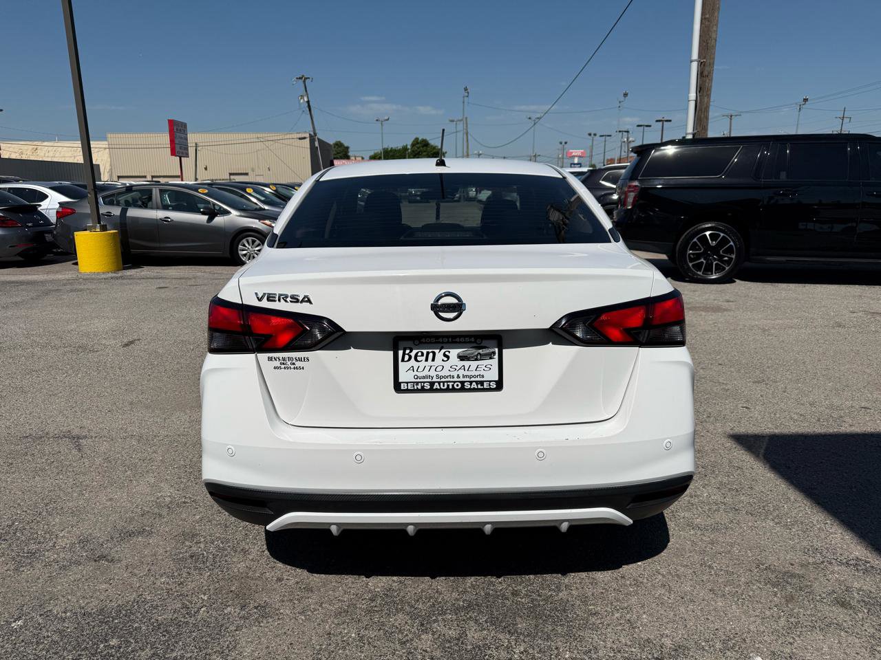 Used 2020 Nissan Versa S FWD image 6