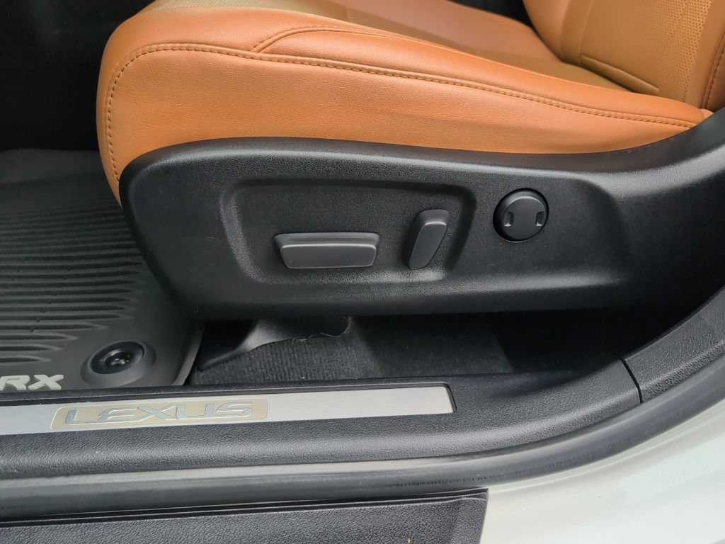 Used 2022 Lexus RX 350 FWD w/ Premium Package image 11