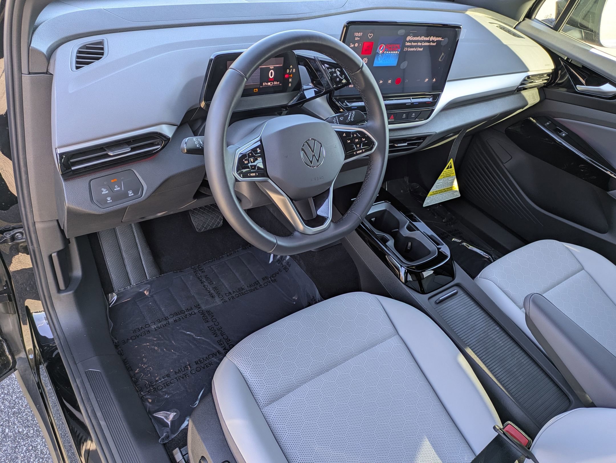 Used 2022 Volkswagen ID.4 Pro S w/ Gradient Package image 9