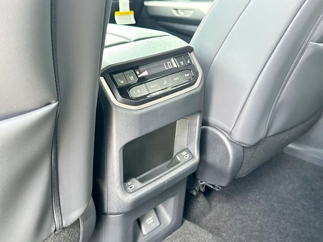 New 2026 Lexus TX 500h AWD image 40