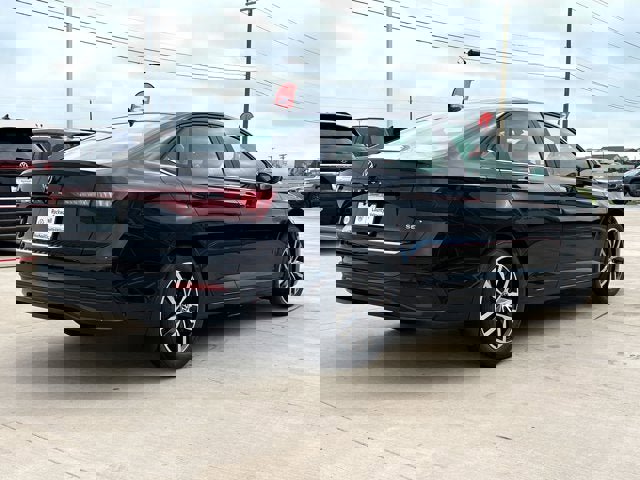 New 2025 Volkswagen Jetta SE image 8