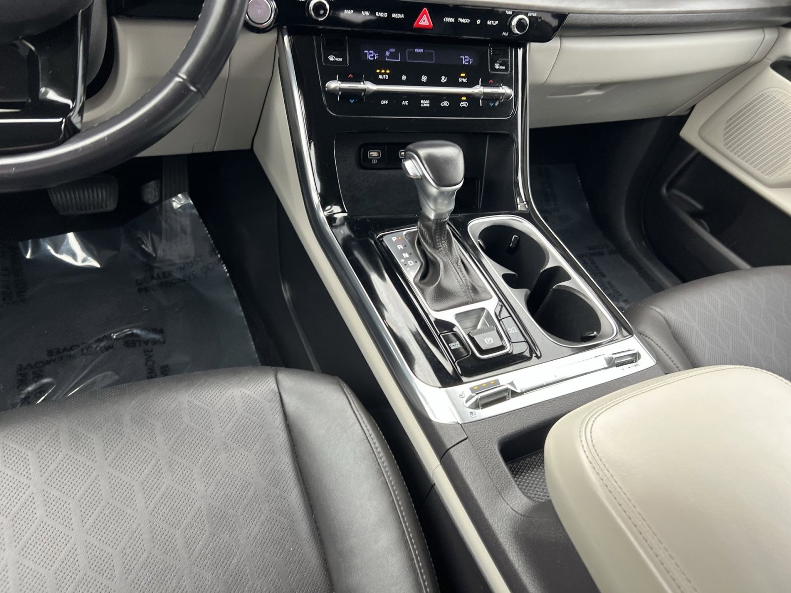 Used 2022 Kia Carnival SX image 23