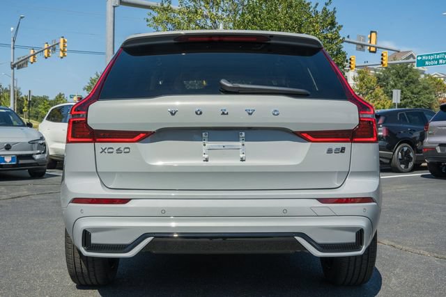New 2027 Volvo XC60 B5 Ultra AWD/4WD image 6