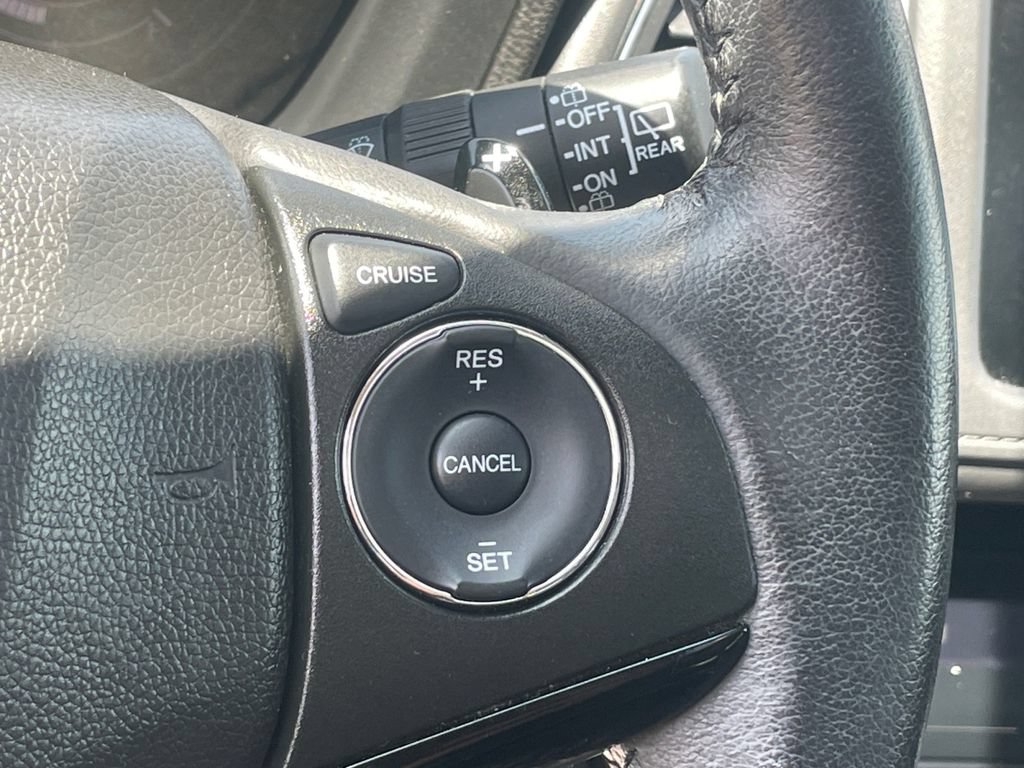 Used 2017 Honda HR-V EX-L image 22