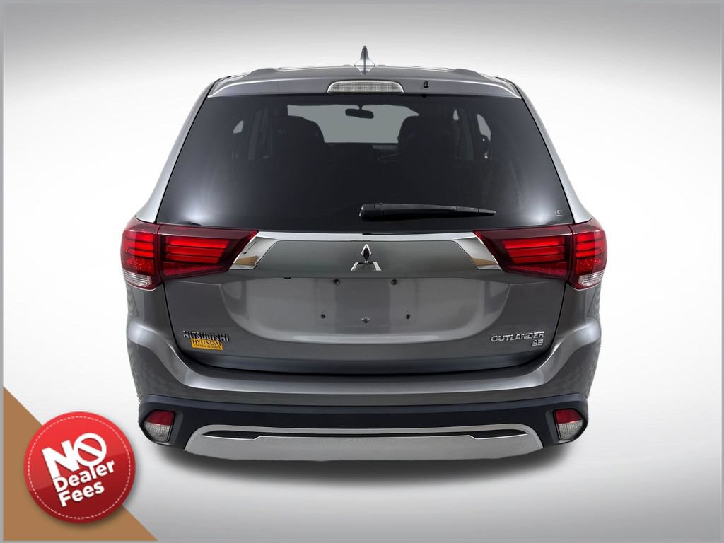 Used 2019 Mitsubishi Outlander SE AWD/4WD image 3