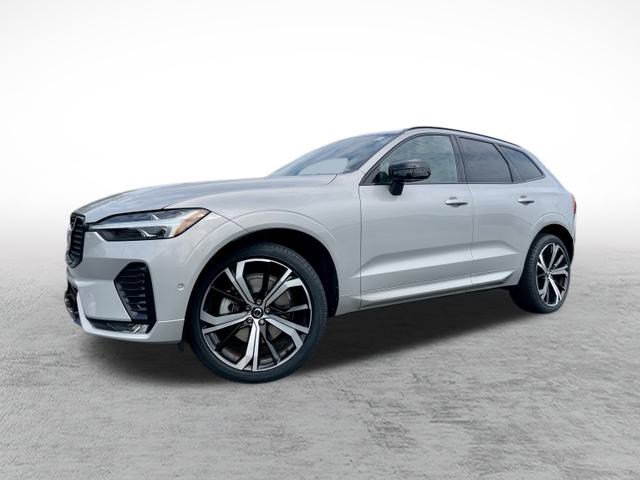 Used 2022 Volvo XC60 B6 R-Design w/ Advanced Package image 1
