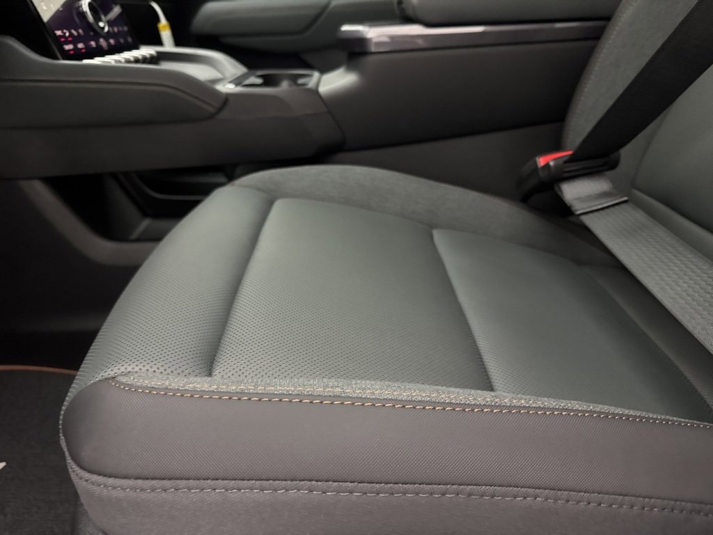 New 2026 GMC Terrain AT4 w/ Convenience Package III image 23