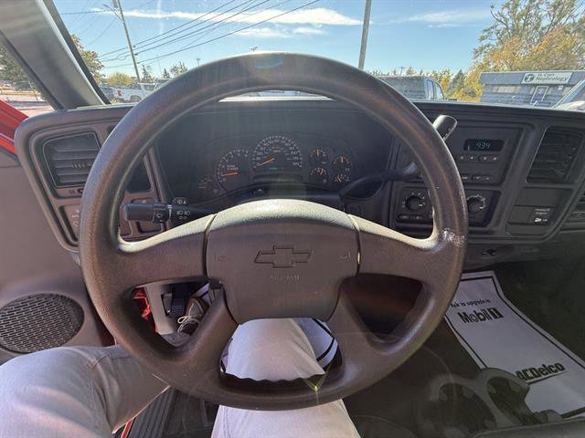 Used 2004 Chevrolet Silverado 3500 2WD Regular Cab image 23